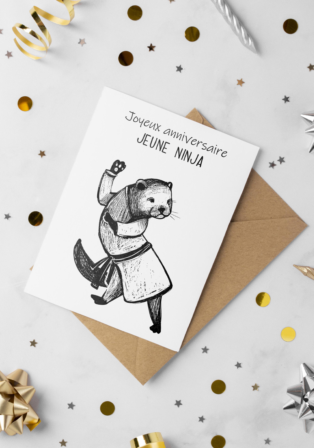 Carte d'anniversaire petite fille dessin noir et blanc Ninja agilité